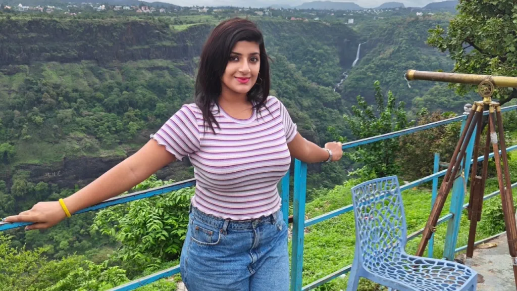 Ayushi Bowmick