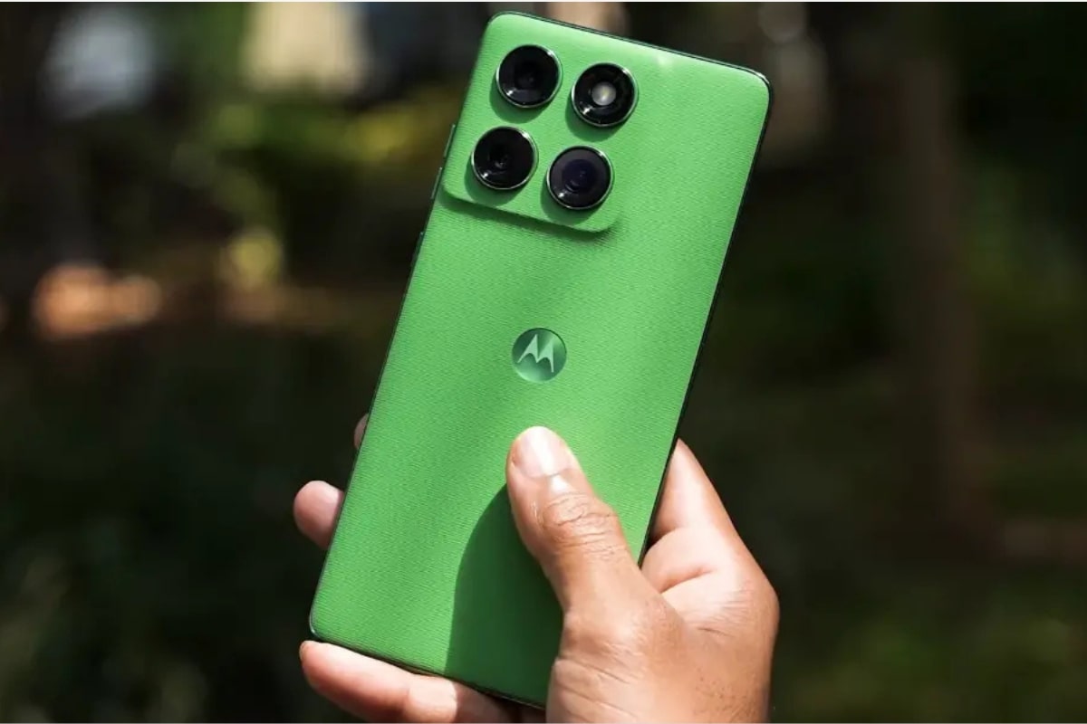 Moto X70 Air स्लिम डिज़ाइन और AI फीचर्स के साथ जल्द होगा लॉन्च, जानें कीमत